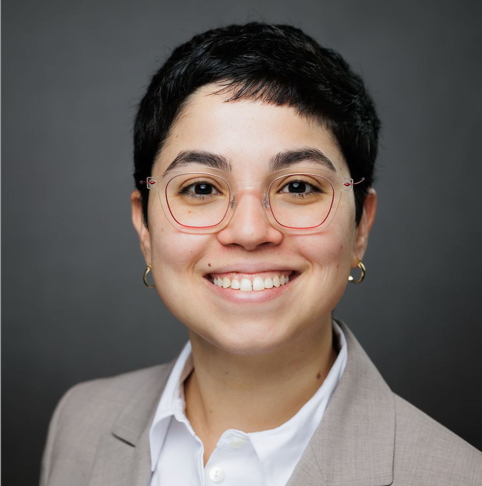 Thaís Simões Dória